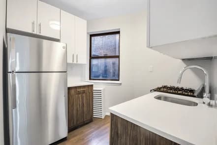 414 West 49 Street #4D, Manhattan, NY 10019