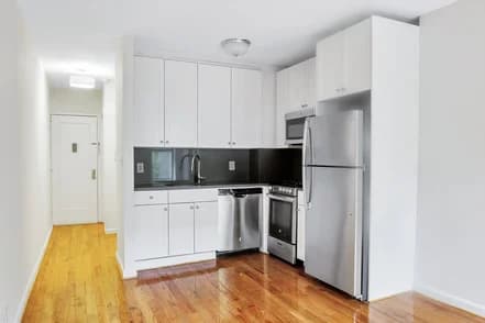 426 West 49 Street #2B, Manhattan, NY 10019