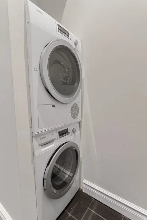 420 West 51 Street #2R, Manhattan, NY 10019 apartment_washer_dryer 1
