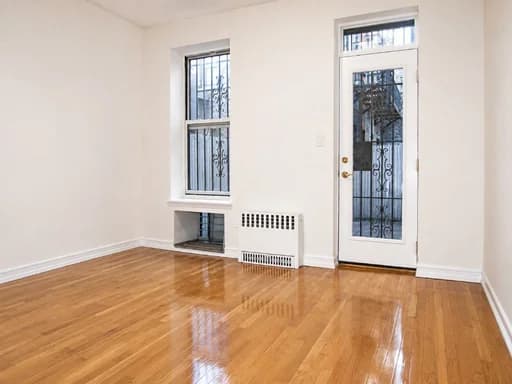 746 10 Avenue #2S, Manhattan, NY 10019