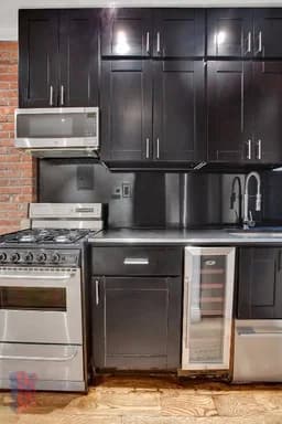 436 West 52 Street #7C, Manhattan, NY 10019