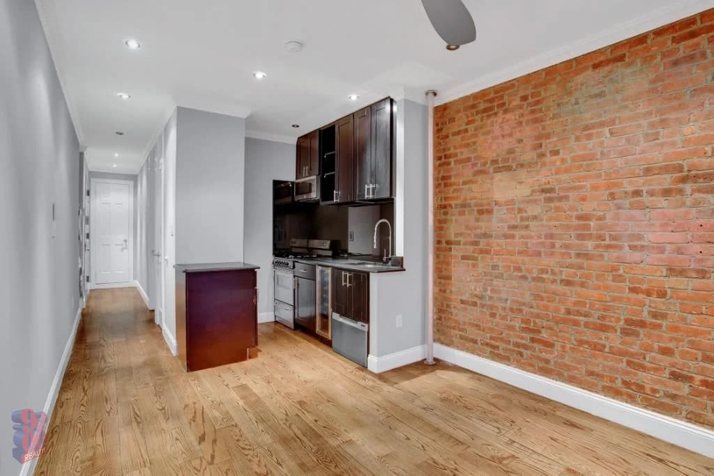 438 West 52 Street #6C, Manhattan, NY 10019 apartment_kitchen 1
