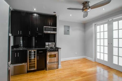 437 West 53 Street #2D, Manhattan, NY 10019