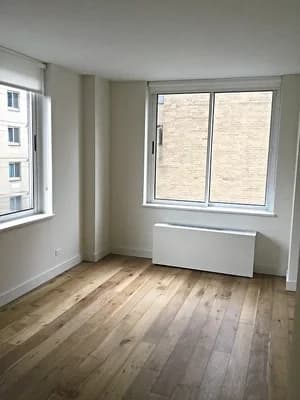 560 West 43 Street #05C, Manhattan, NY 10036