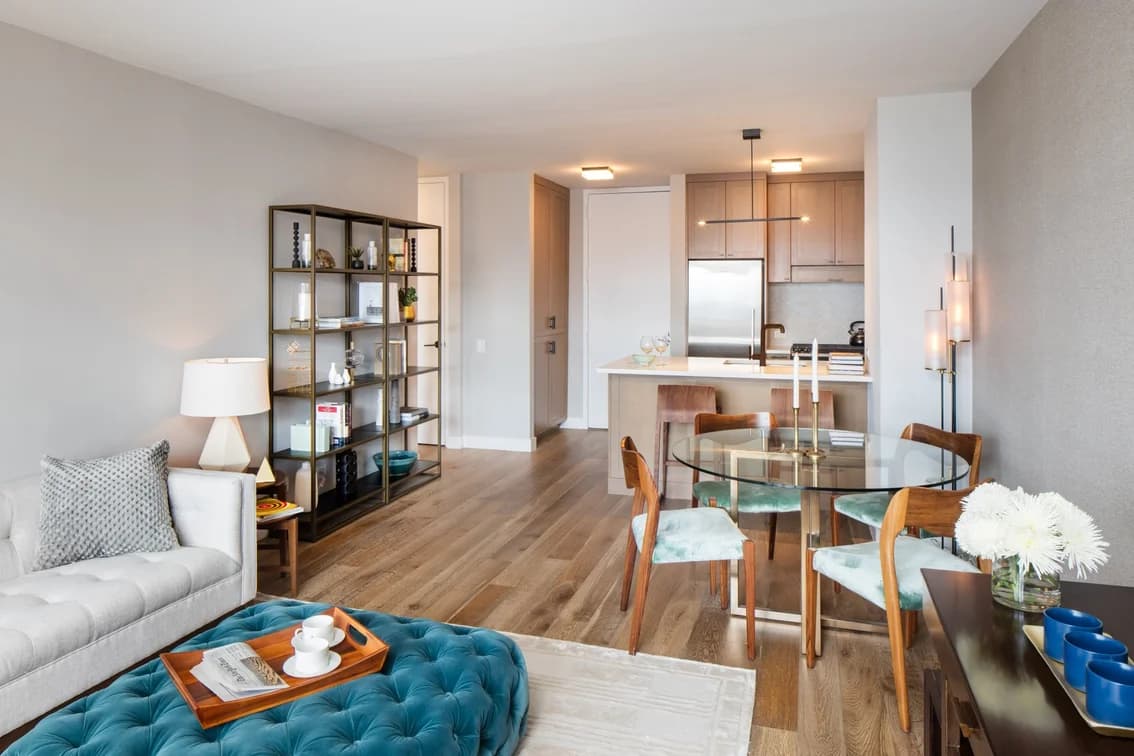 Riverbank 560 West 43 Street #14B, Manhattan, NY 10036 apartment_living_room 1