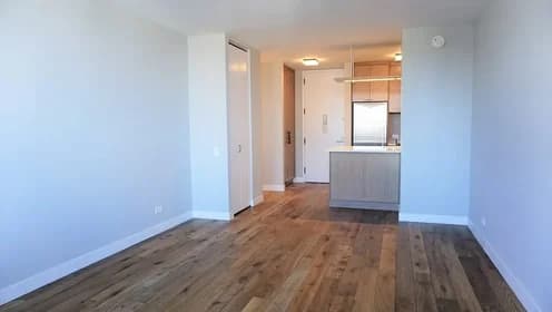560 West 43 Street #28B, Manhattan, NY 10036