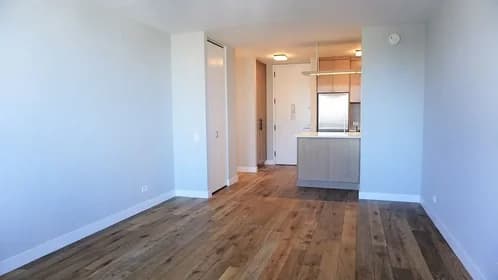 560 West 43 Street #33B, Manhattan, NY 10036