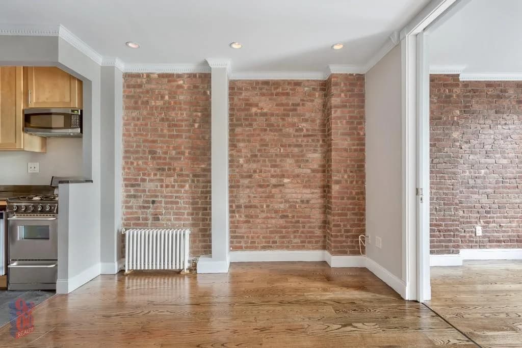 697 10 Avenue #3FN, Manhattan, NY 10036 1