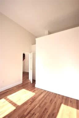 525 West 49 Street #5D, Manhattan, NY 10019
