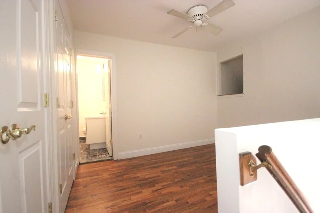 525 West 49 Street #5D, Manhattan, NY 10019 apartment_bedroom_room 1