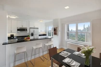 1 Lincoln Plaza #15P, Manhattan, NY 10023