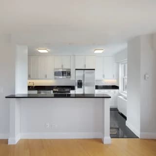 1 Lincoln Plaza #20B, Manhattan, NY 10023