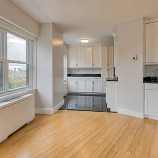 20 West 64 Street #20B, Manhattan, NY 10023