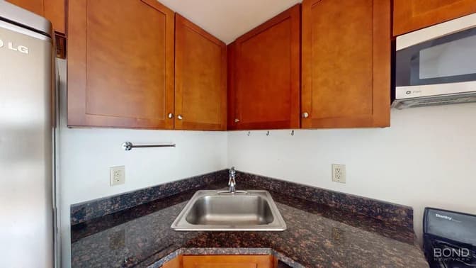 39 West 68 Street #PHB, Manhattan, NY 10023