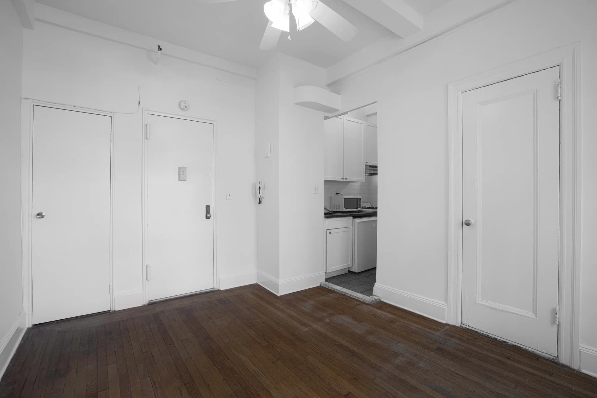 19 West 69 Street #705, Manhattan, NY 10023