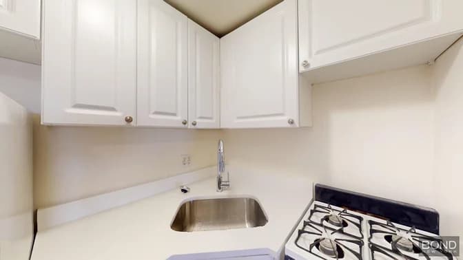 67 West 73 Street #4B, Manhattan, NY 10023