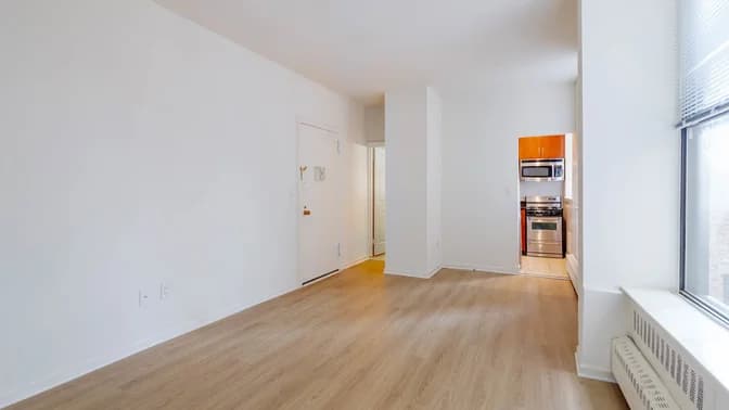 50 West 77 Street #07M, Manhattan, NY 10023