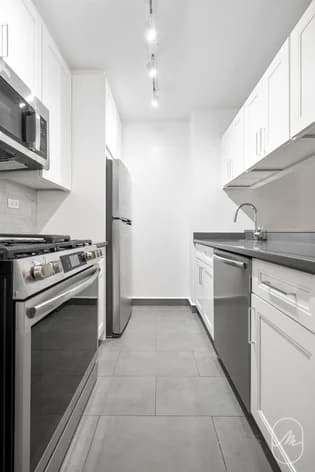 167 Amsterdam Avenue #5B, Manhattan, NY 10023