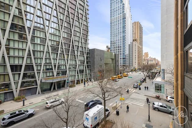 167 Amsterdam Avenue #5B, Manhattan, NY 10023