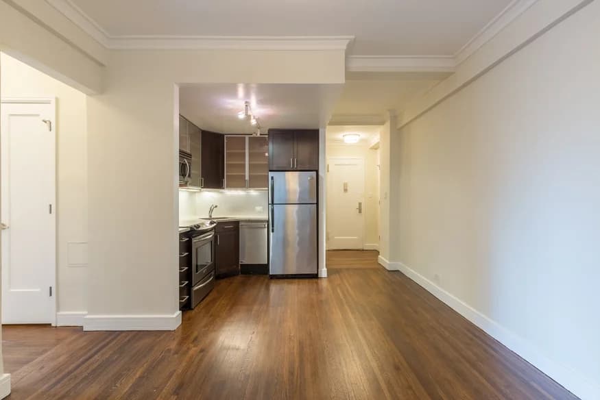 210 West 70 Street #0511, Manhattan, NY 10023
