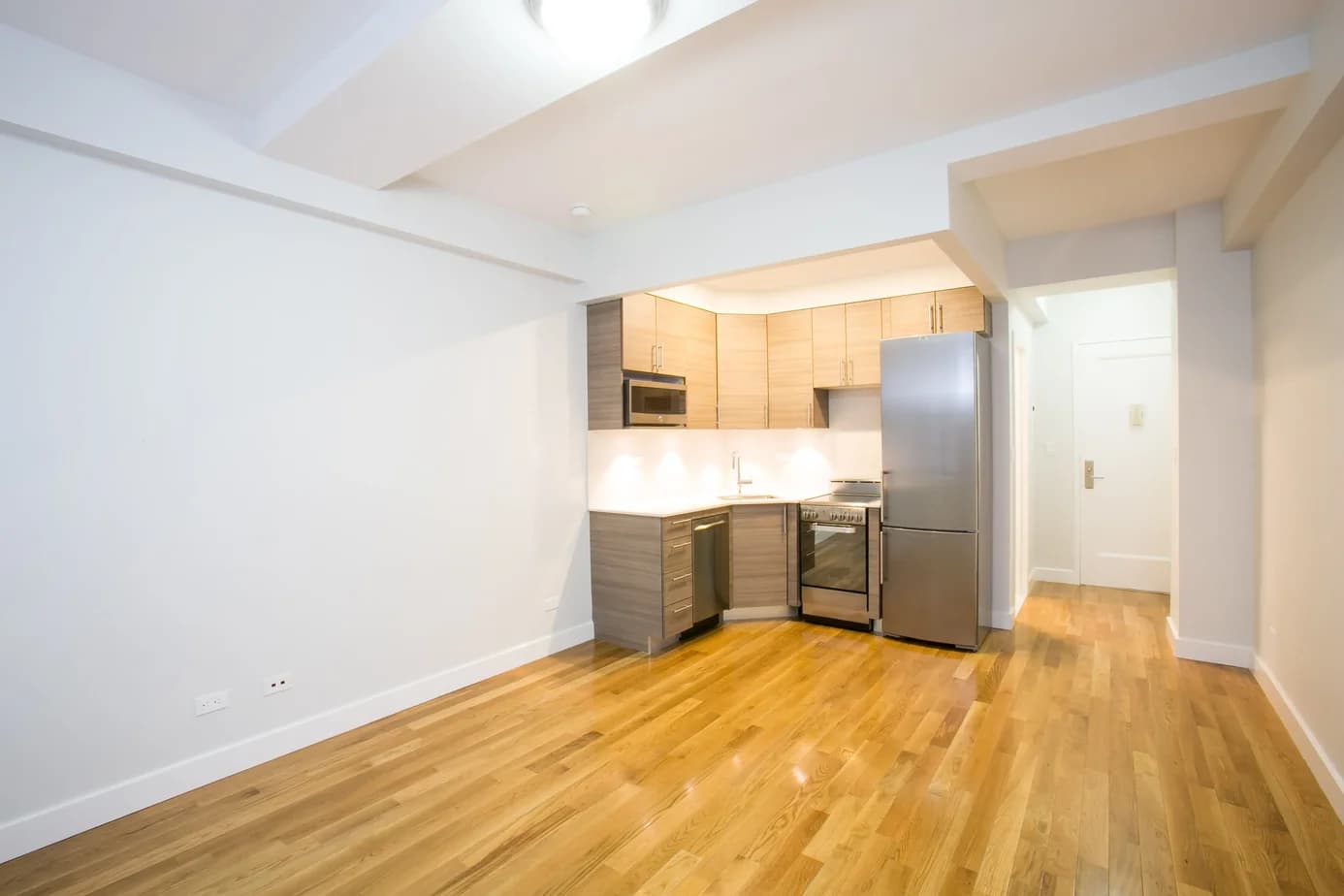 210 West 70 Street #1407, Manhattan, NY 10023 - Image 1