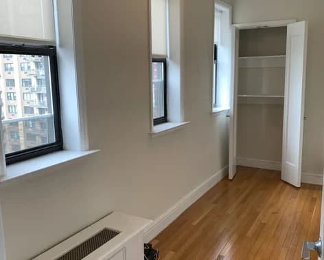 210 West 70 Street #1602, Manhattan, NY 10023