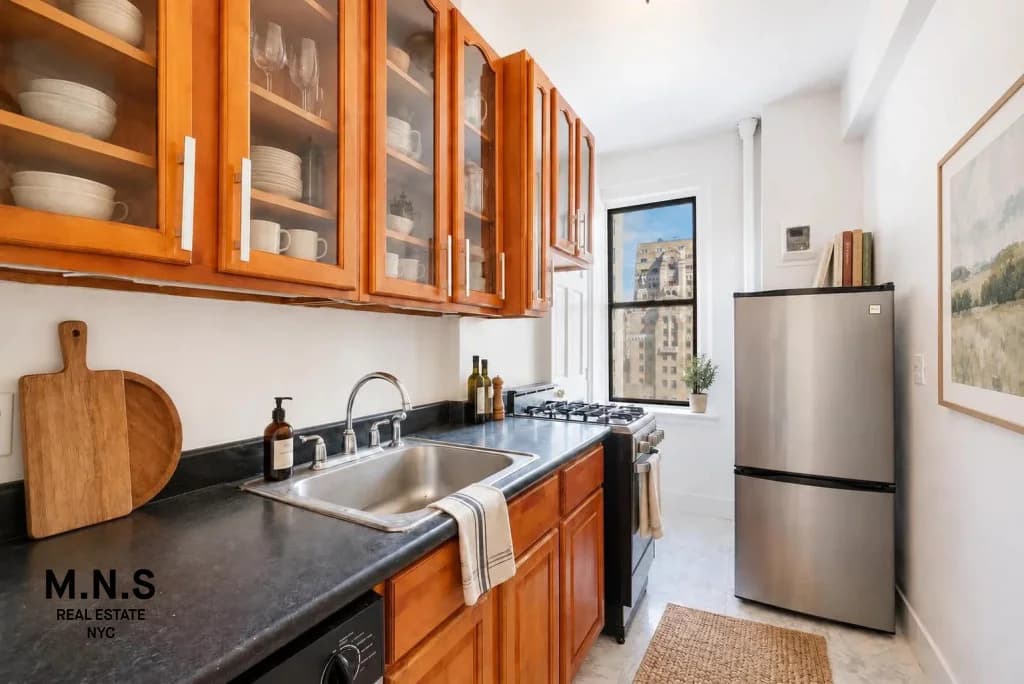 244 West 72 Street #12B, Manhattan, NY 10023 apartment_kitchen 1
