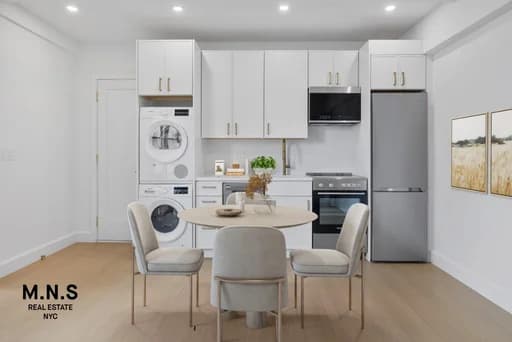 244 West 72 Street #6K, Manhattan, NY 10023