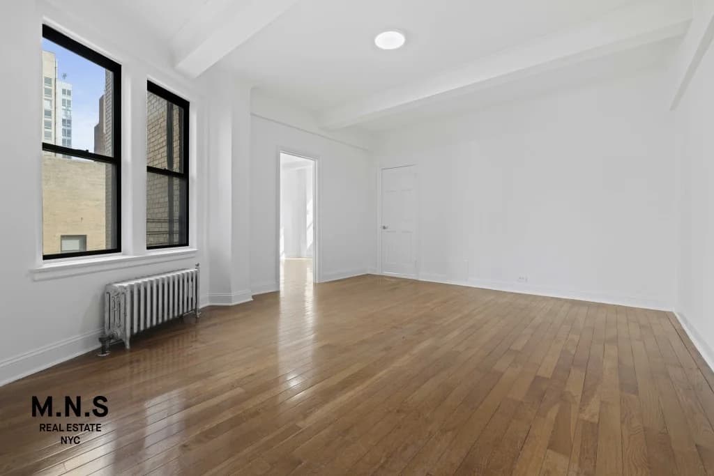 244 West 72 Street #8D, Manhattan, NY 10023 apartment_bedroom_room 1