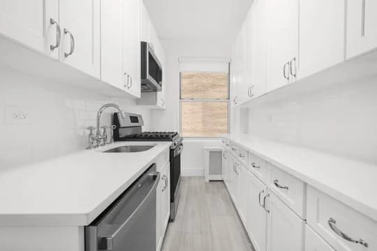 25 West 81 Street #3A, Manhattan, NY 10024