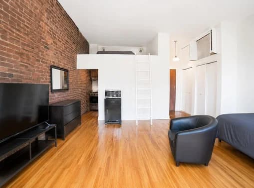 51 West 84 Street #5, Manhattan, NY 10024