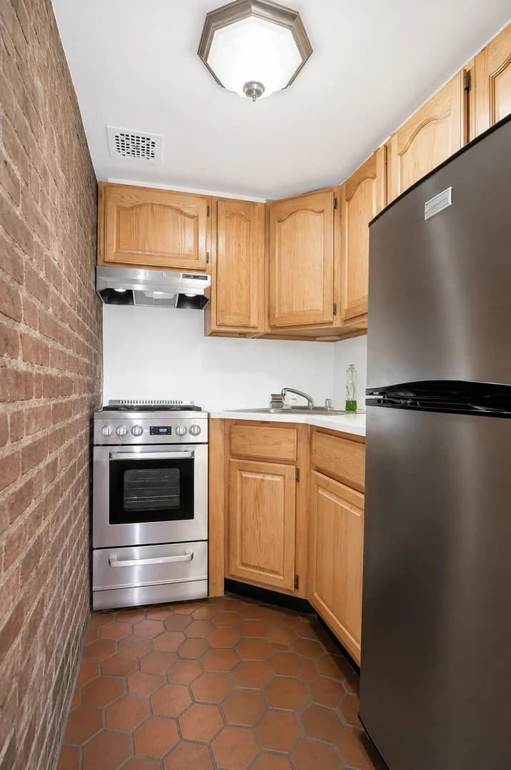 51 West 84 Street #5, Manhattan, NY 10024 apartment_kitchen 1
