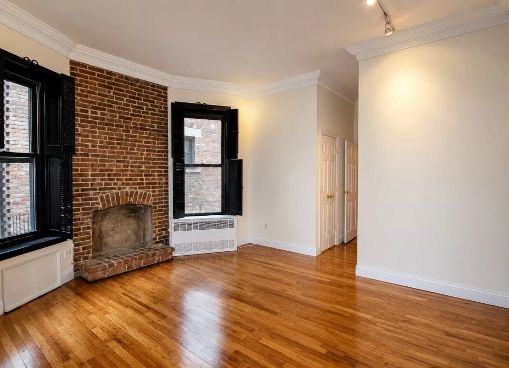 76 West 85 Street #3B, Manhattan, NY 10024 apartment_living_room 1