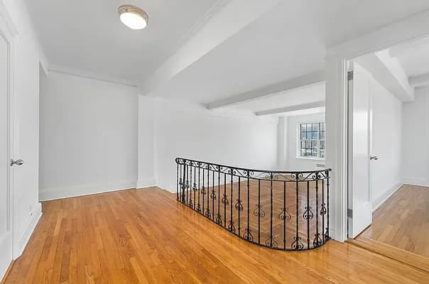 42 W 86 St #9-D, Manhattan, NY 10024 apartment_living_room 1