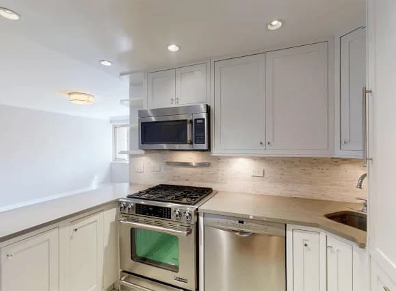 70 W 93 St #05B, Manhattan, NY 10025 apartment_kitchen 1