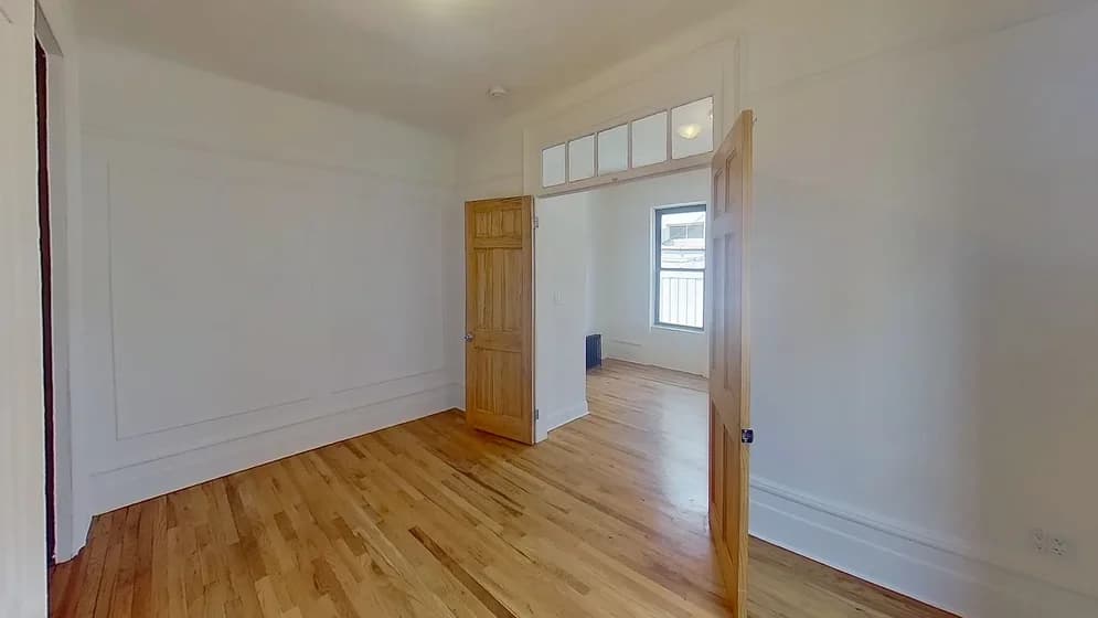 502 Amsterdam Avenue #20, Manhattan, NY 10024 apartment_living_room 1