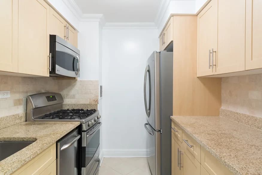 210 West 89 Street #004F, Manhattan, NY 10024