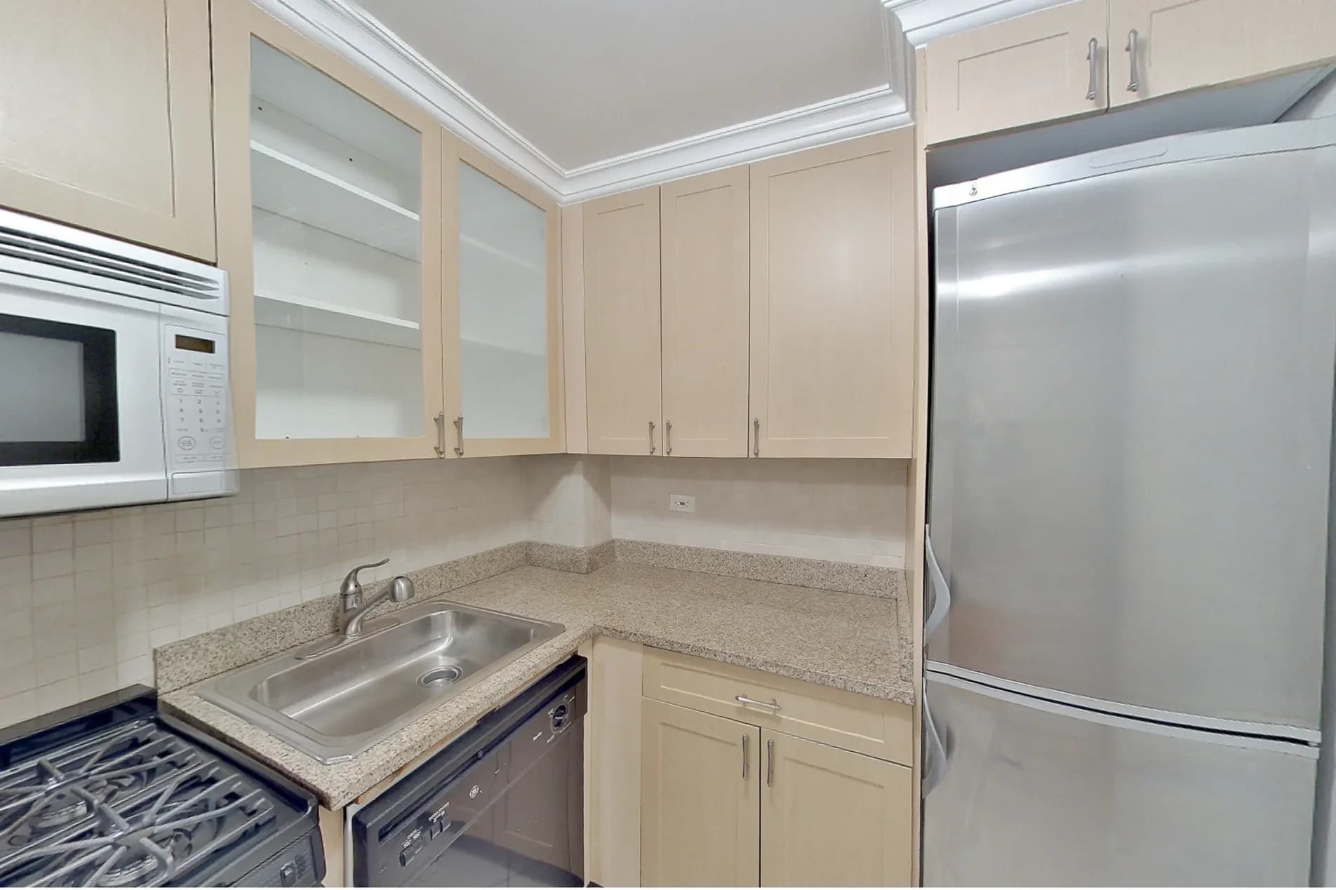 210 West 89 Street #006C, Manhattan, NY 10024 apartment_kitchen 1