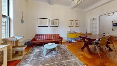 216 W 89 St #7A, Manhattan, NY 10024