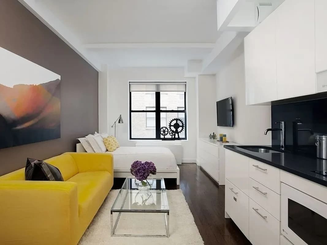 The Greystone 212 West 91 Street #1219, Manhattan, NY 10024 apartment_living_room 1