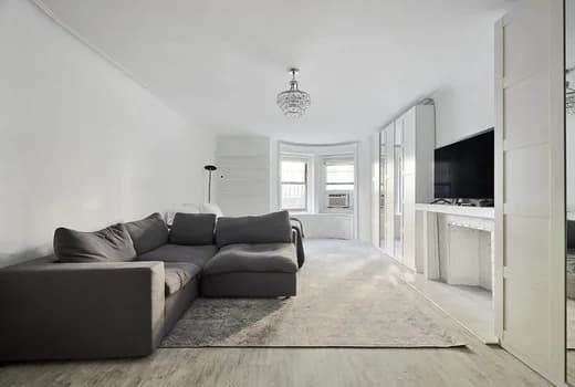 632 West End Avenue #1FRONT, Manhattan, NY 10024