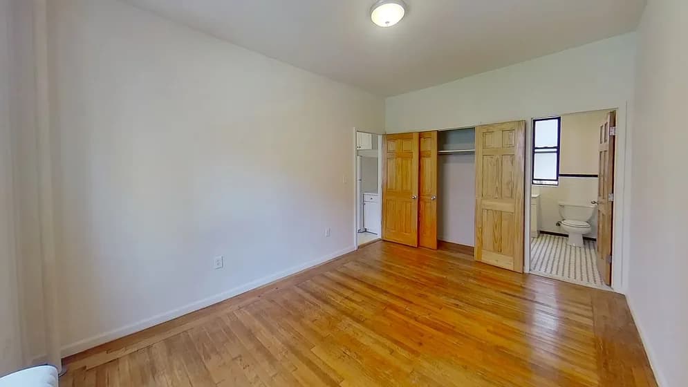 214 West 96 Street #3D, Manhattan, NY 10025 apartment_living_room 1