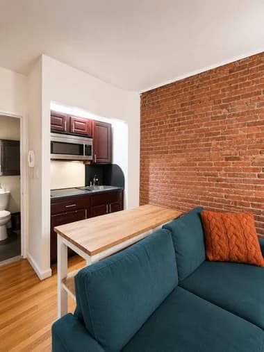 316 West 81 Street #1, Manhattan, NY 10024