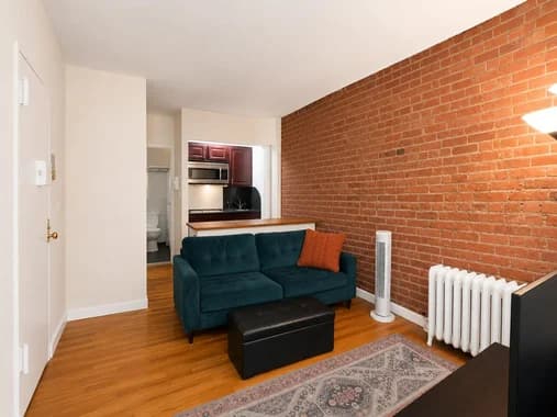316 West 81 Street #1, Manhattan, NY 10024