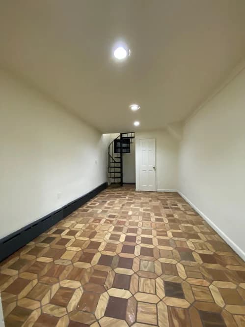 316 West 81 Street #1, Manhattan, NY 10024