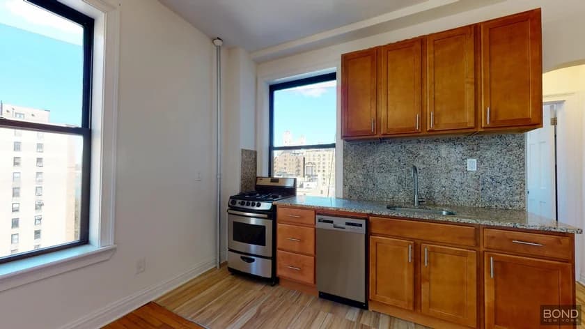 324 W 84 St #123, Manhattan, NY 10024
