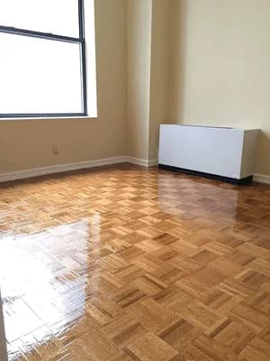 304 West 92 Street #1F, Manhattan, NY 10025