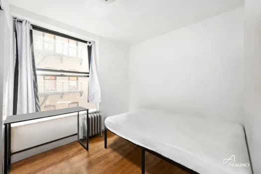 310 W 95 St #5G, Manhattan, NY 10025