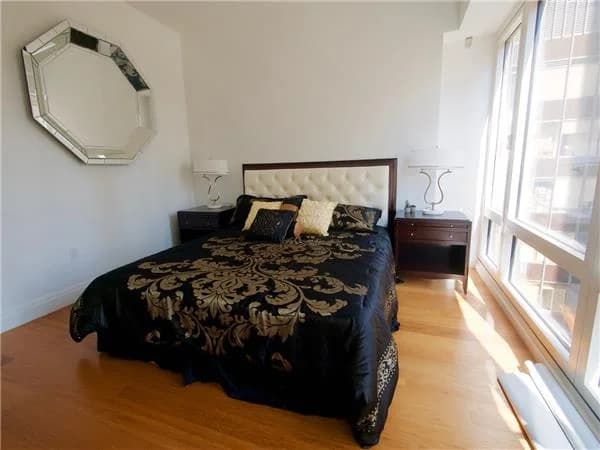 33 West 56 Street #14-B, Manhattan, NY 10019