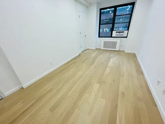 160 East 48 Street #M, Manhattan, NY 10017